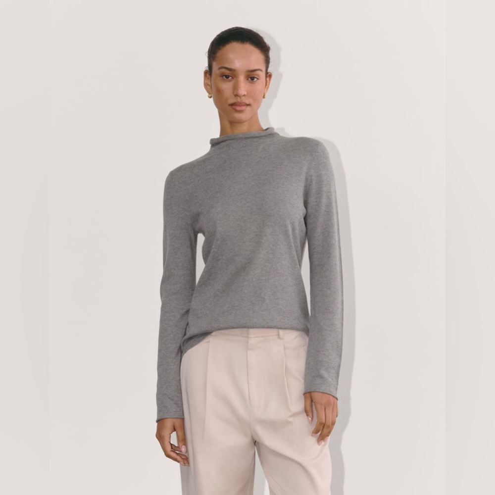 EVERLANE THE FUNNEL NECK IN COTTON CASHMERE